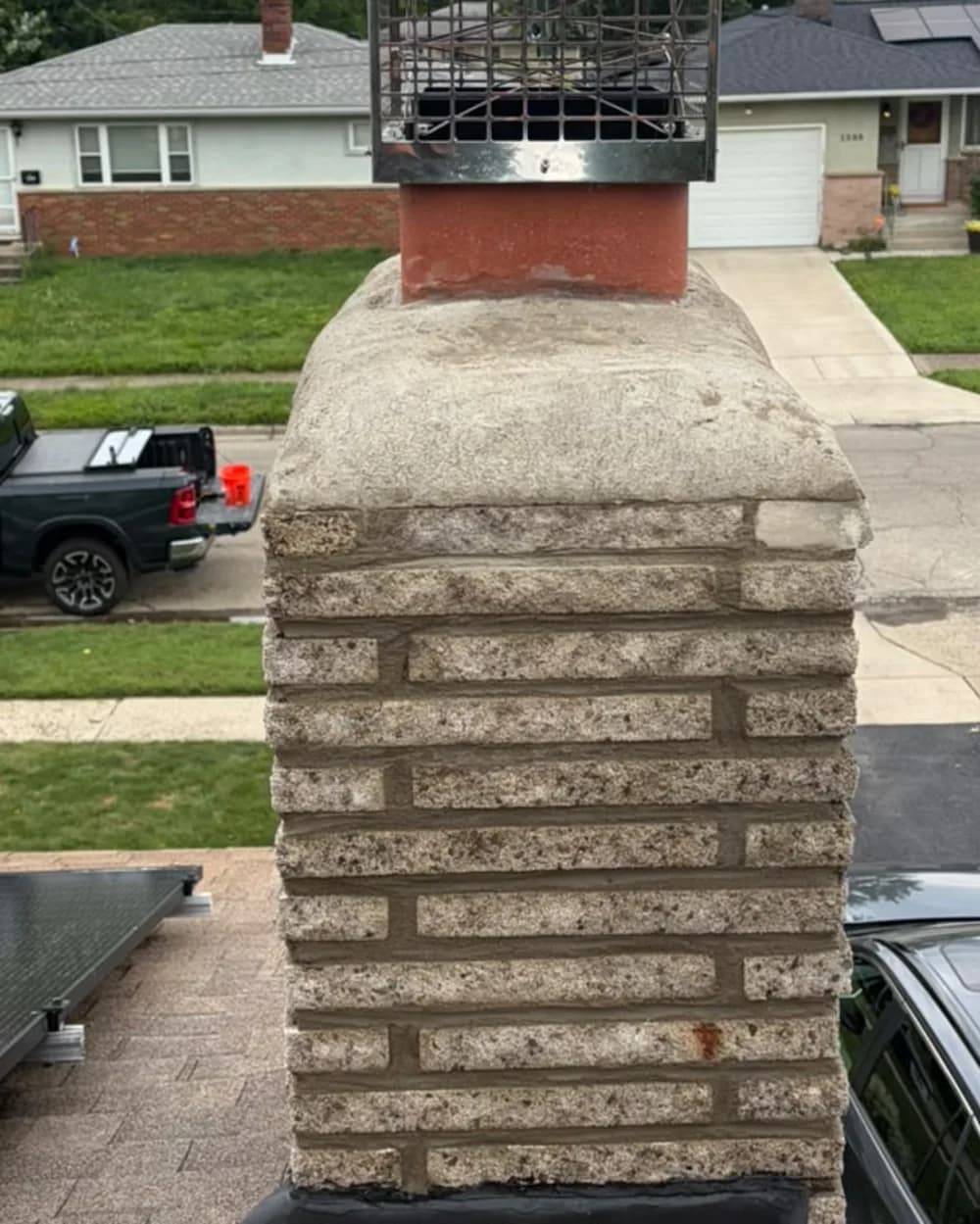 Front view of the completed crown and screened cap